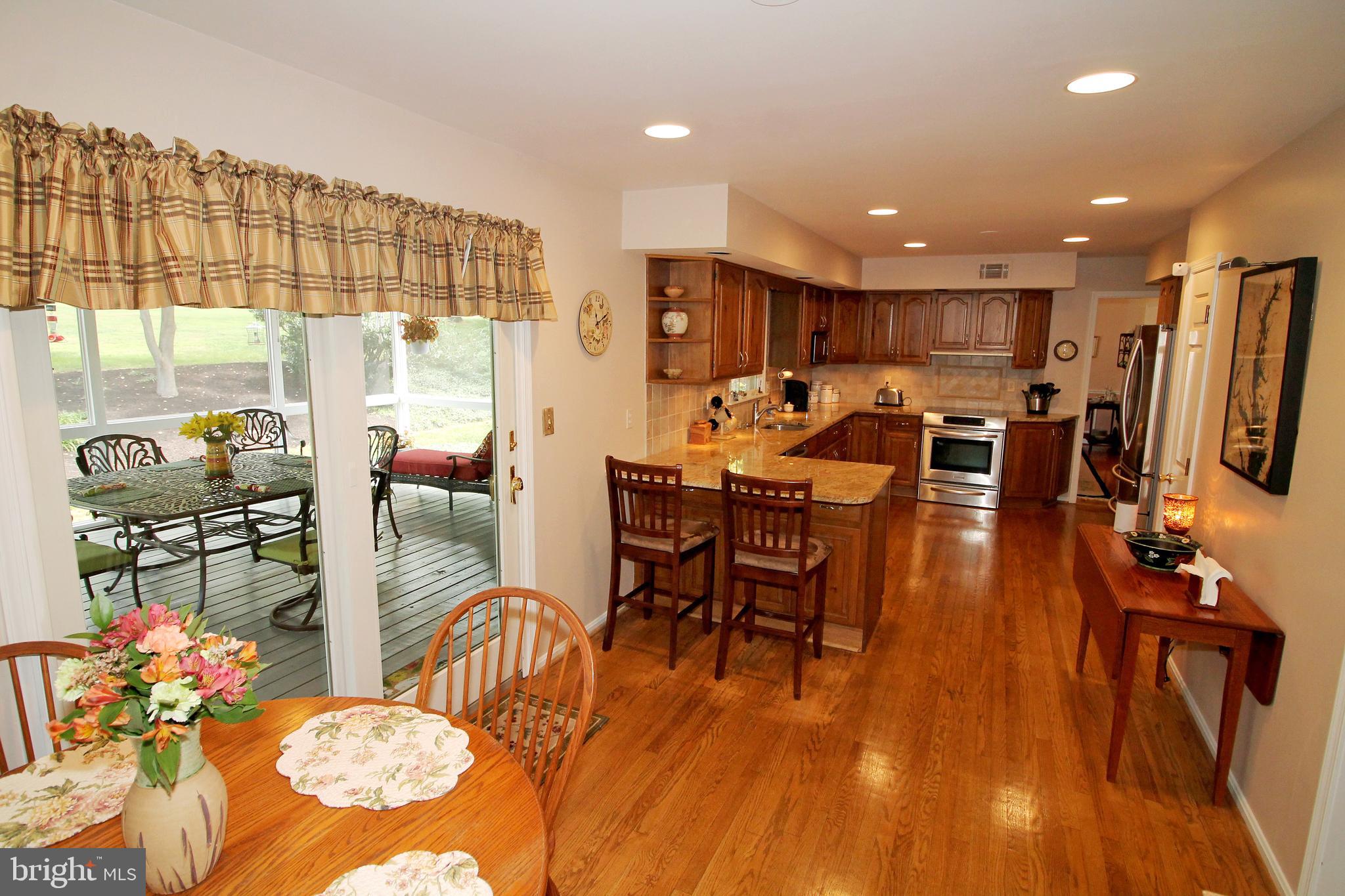 3906 Eland Road Phoenix, MD 21131 - Photo 17 of 43 Breakfast Nook