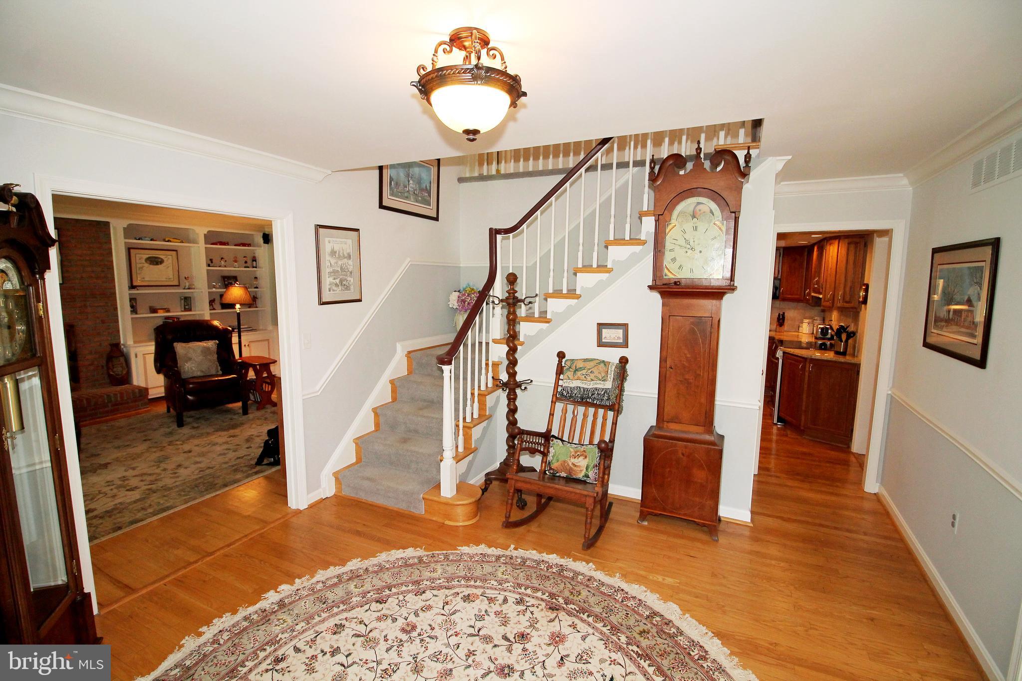 3906 Eland Road Phoenix, MD 21131 - Photo 4 of 43 Foyer