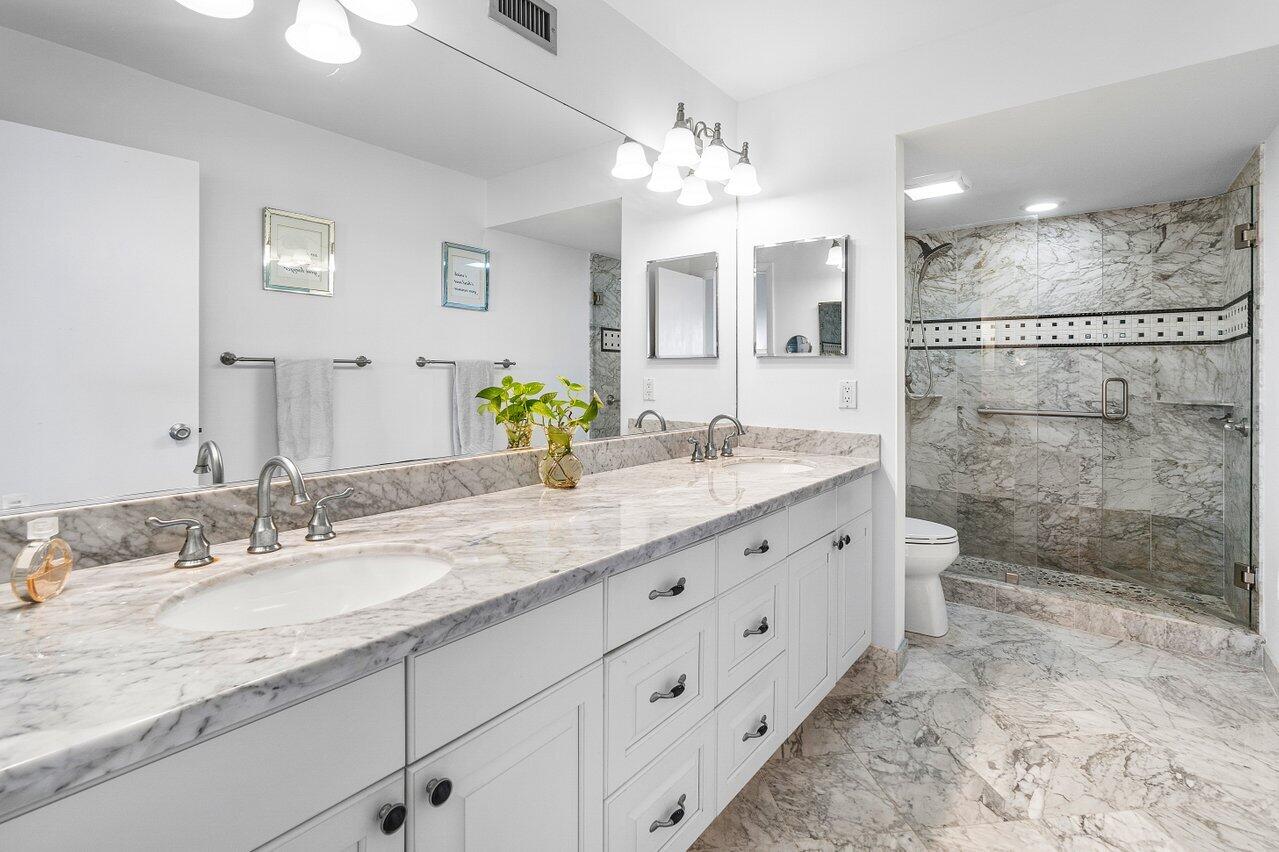 20 Northeast Plantation Road, Unit 203 Stuart, FL 34996 - Photo 22 of 41 015-20NortheastPlantationRoad-203-Stuart