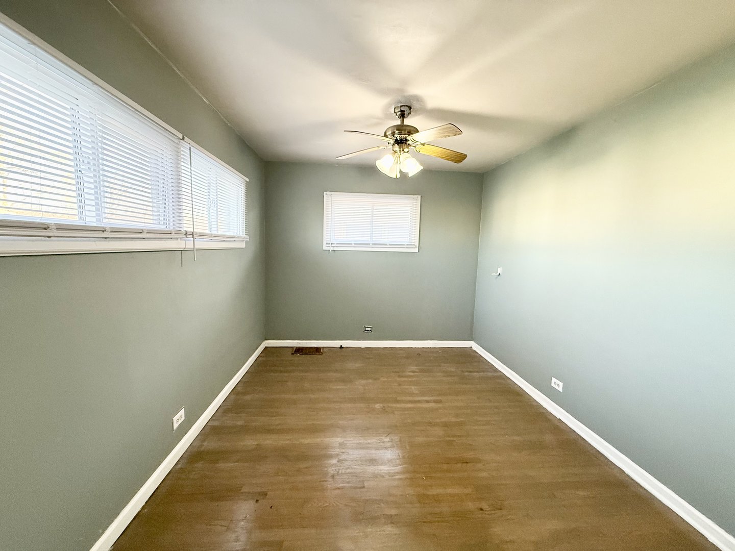 7825 South Pulaski Road Chicago, IL 60652 - Photo 11 of 19 Gallery Image 11