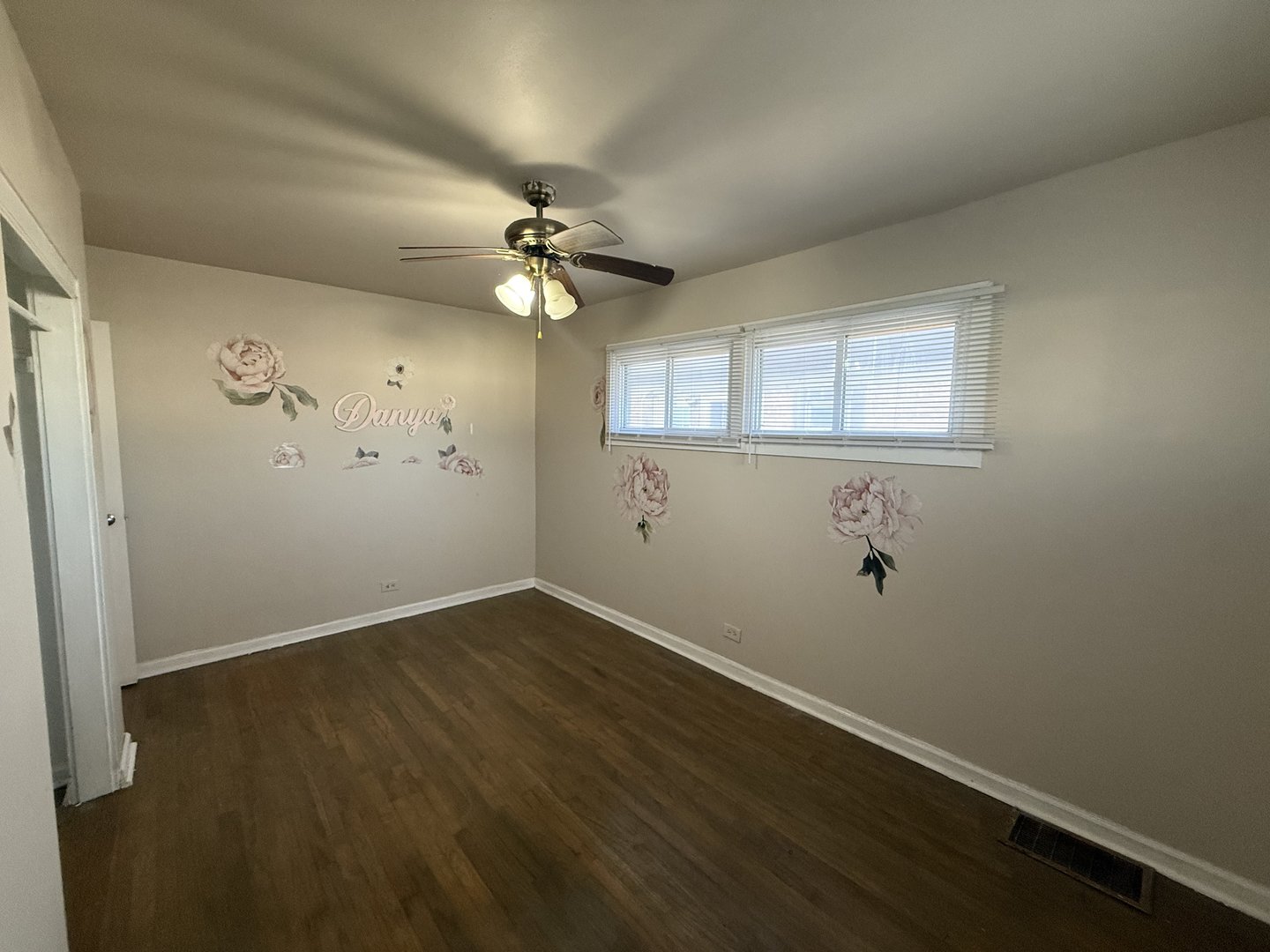 7825 South Pulaski Road Chicago, IL 60652 - Photo 12 of 19 Gallery Image 12