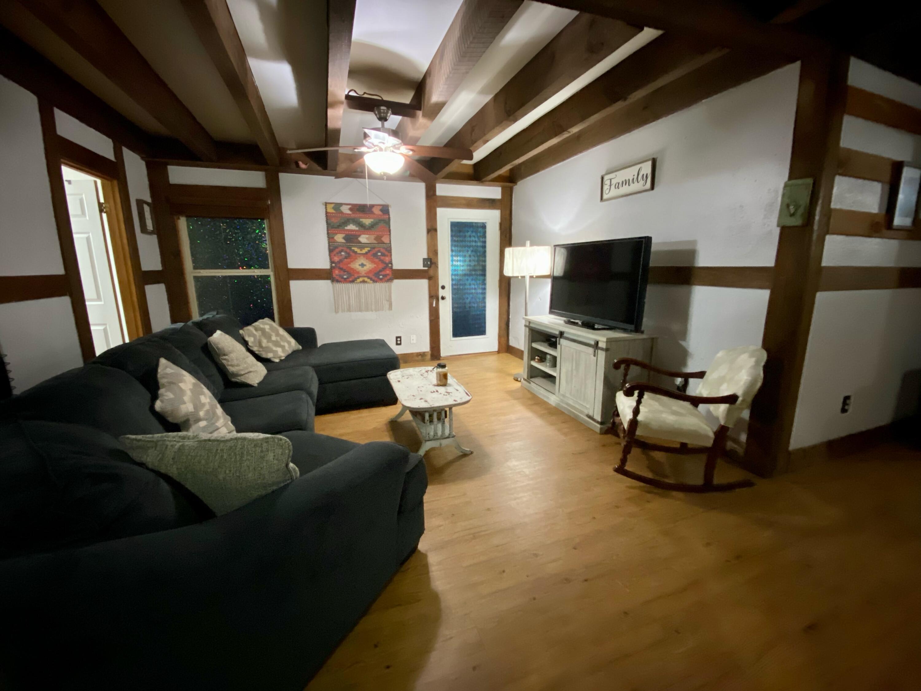 51 Hollow Road Trion, GA 30753 - Photo 8 of 39 Family Room