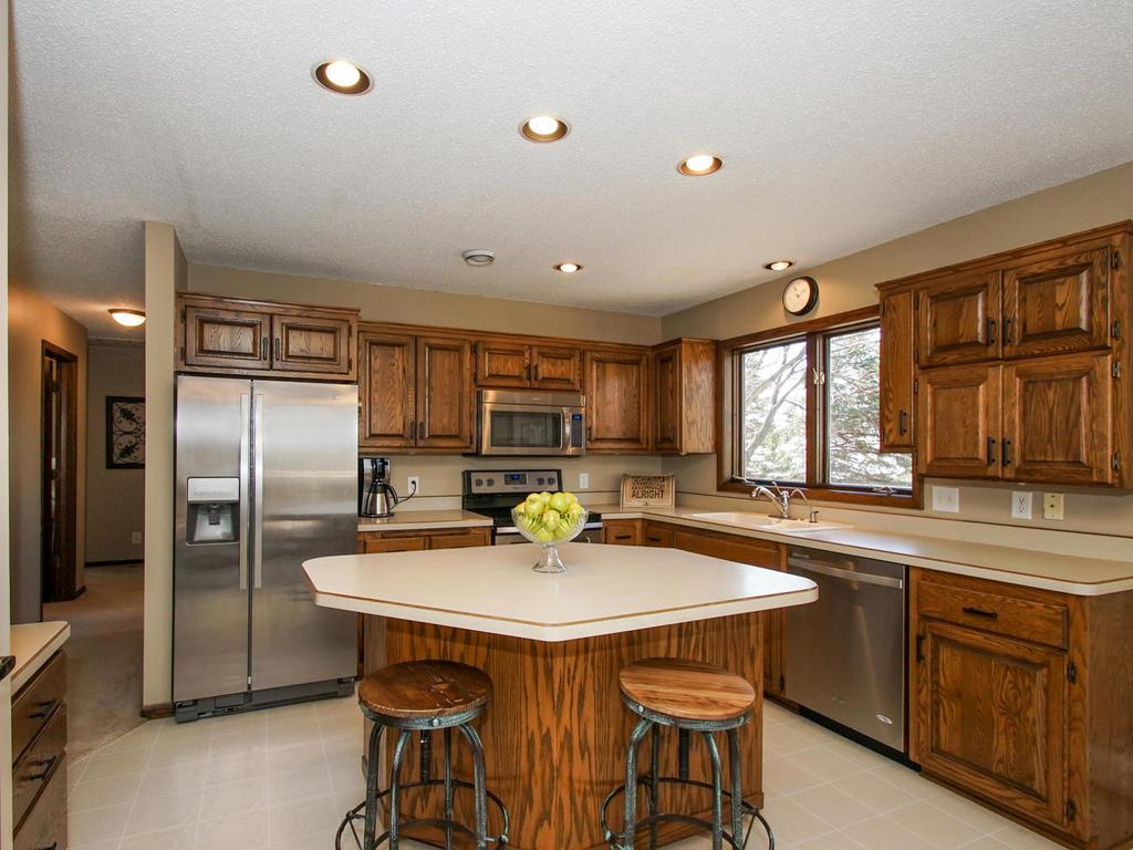 10845 Bechtold Road Rogers, MN 55374 - Photo 8 of 29 Gallery Image 8