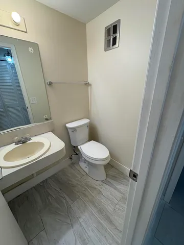 $1,190 | 51 Waltham C, West Palm Beach, FL 33417