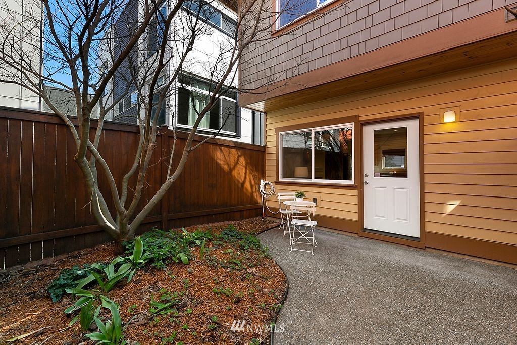 2015 South Main Street, Unit B Seattle, WA 98144 - Photo 19 of 20
