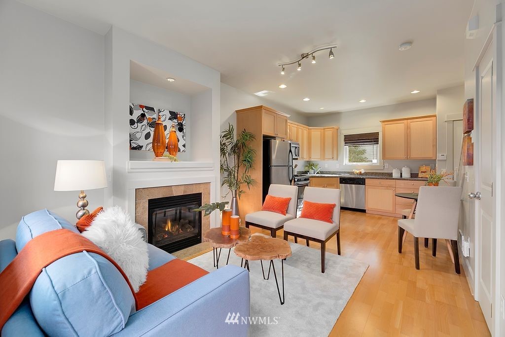 2015 South Main Street, Unit B Seattle, WA 98144 - Photo 4 of 20