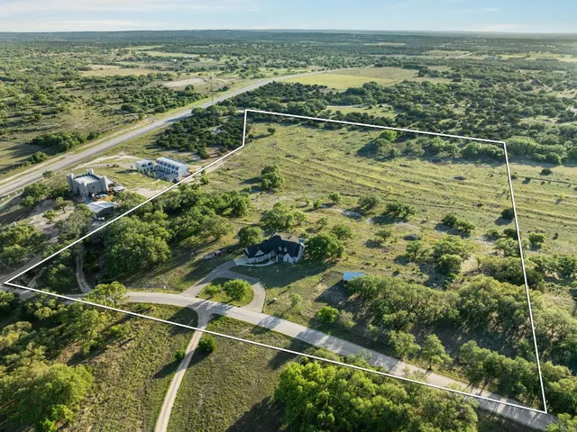 $1,250,000 | 101 Durango, Johnson City, TX 78636