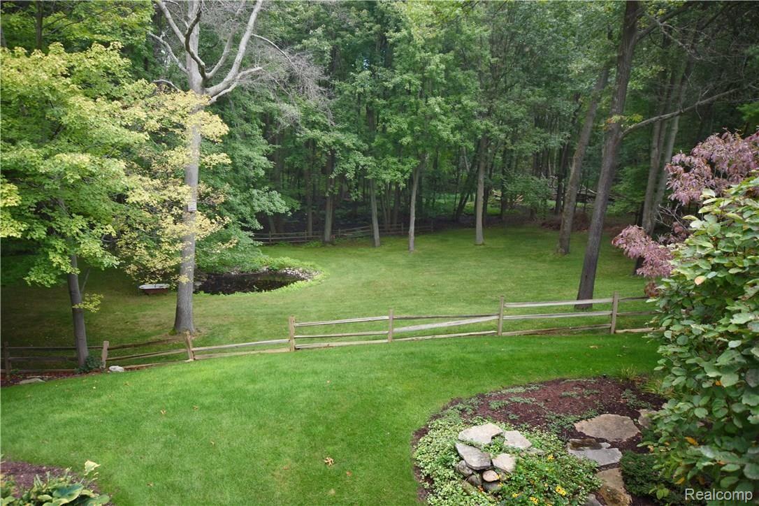 1700 Schilling Lane Rochester, MI 48306 - Photo 41 of 45 Shilling1700_36.JPG