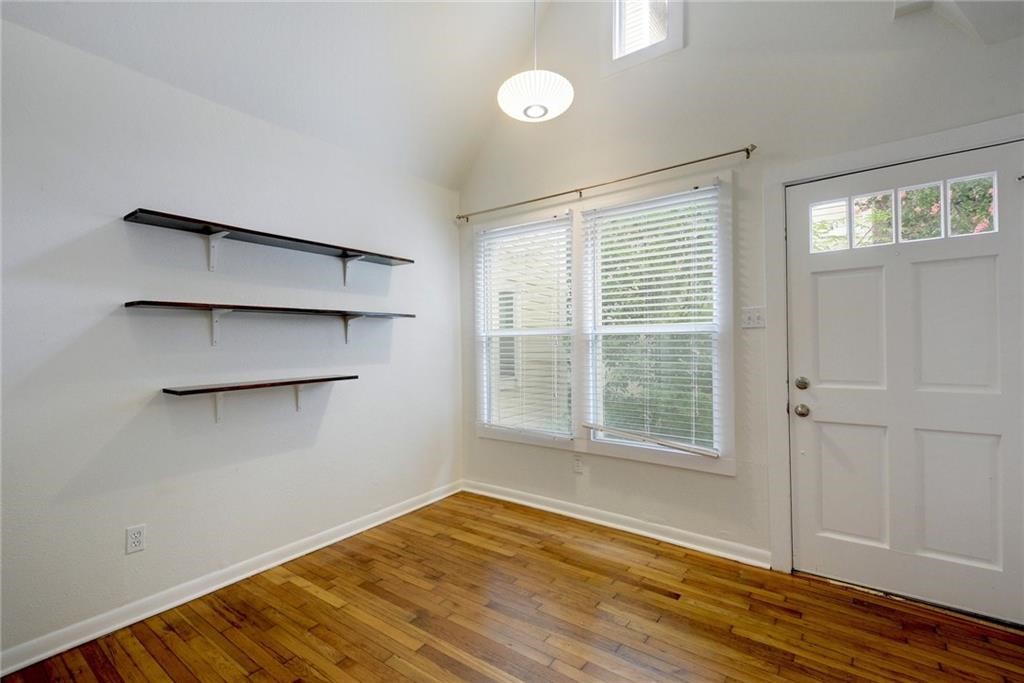 1110 West 22nd Street, Unit 13 Austin, TX 78705 - Photo 9 of 26