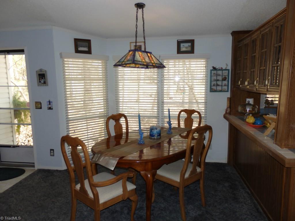 1744 Finch Farm Road Thomasville, NC 27360 - Photo 14 of 25 Dining room