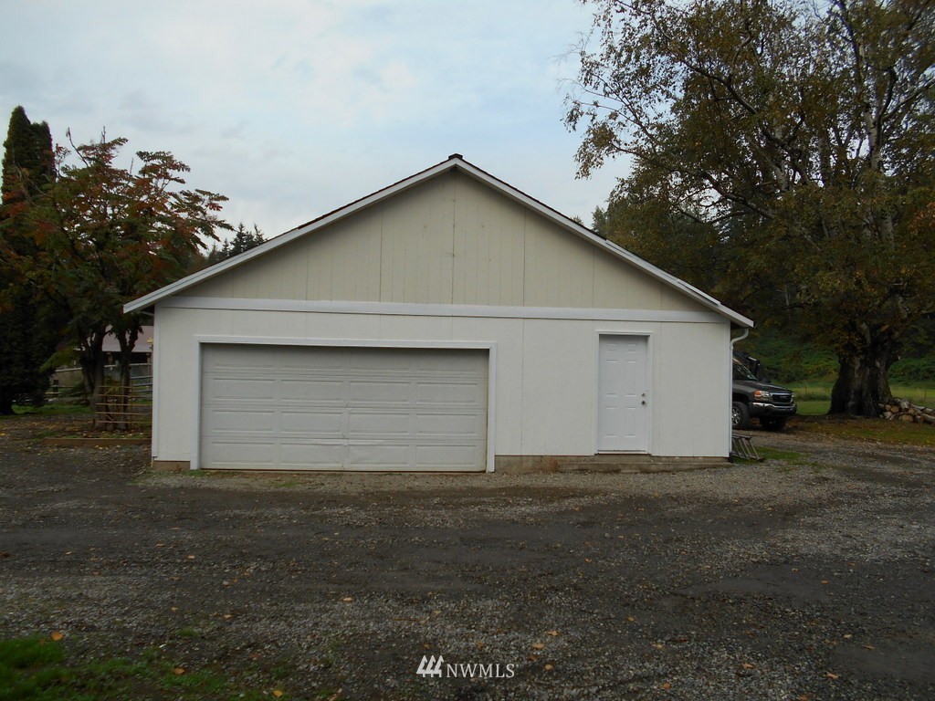 3704 Osgood Road Everson, WA 98247 - Photo 3 of 20