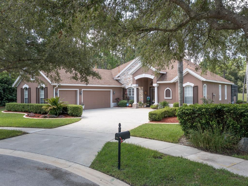 524 Ridgeway Boulevard DeLand, FL 32724 - Photo 1 of 1 Welcome to 524 Ridgeway Blvd. Deland