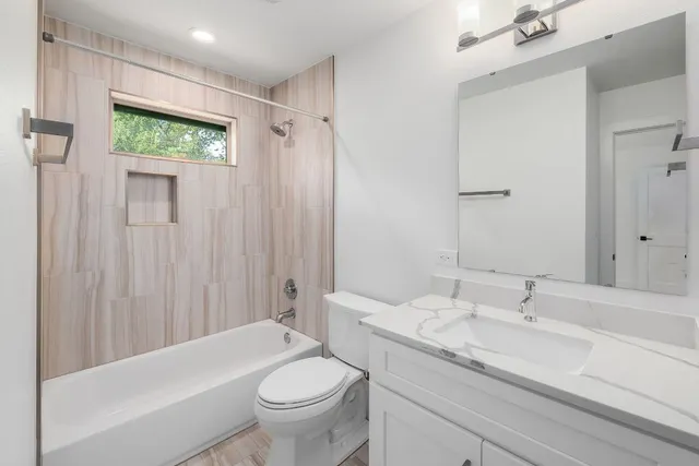 $484,900 | 602 Irma Drive, Unit 2, Austin, TX 78752