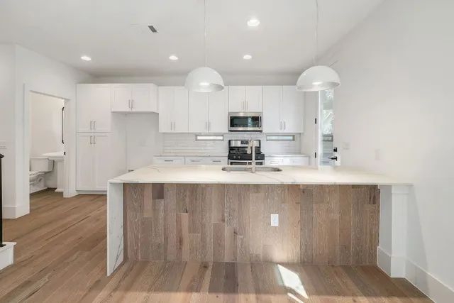 $484,900 | 602 Irma Drive, Unit 2, Austin, TX 78752