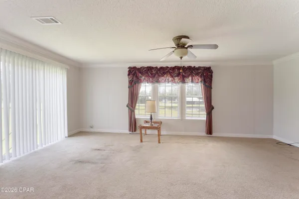 $255,000 | 2089 Condry Lane, Caryville, FL 32427