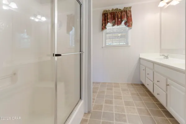$255,000 | 2089 Condry Lane, Caryville, FL 32427