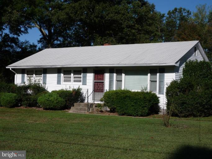 Exterior (Main)