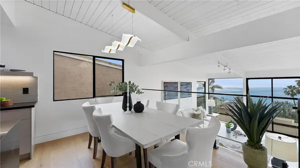 $3,195,000 | 1095 Miramar Street, Laguna Beach, CA 92651