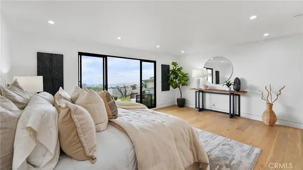 $3,195,000 | 1095 Miramar Street, Laguna Beach, CA 92651
