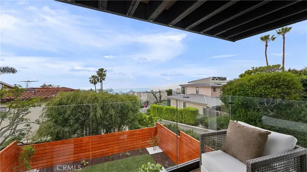 $3,195,000 | 1095 Miramar Street, Laguna Beach, CA 92651