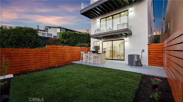 $3,195,000 | 1095 Miramar Street, Laguna Beach, CA 92651