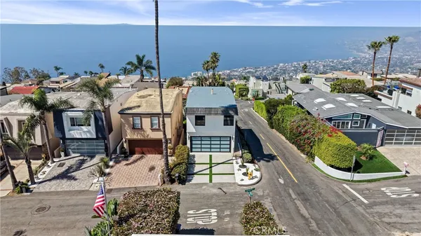 $3,195,000 | 1095 Miramar Street, Laguna Beach, CA 92651