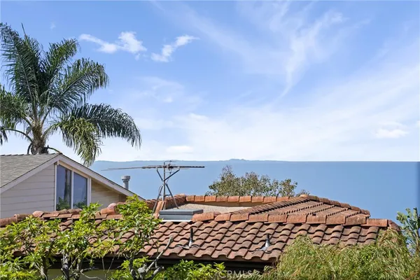 $3,195,000 | 1095 Miramar Street, Laguna Beach, CA 92651