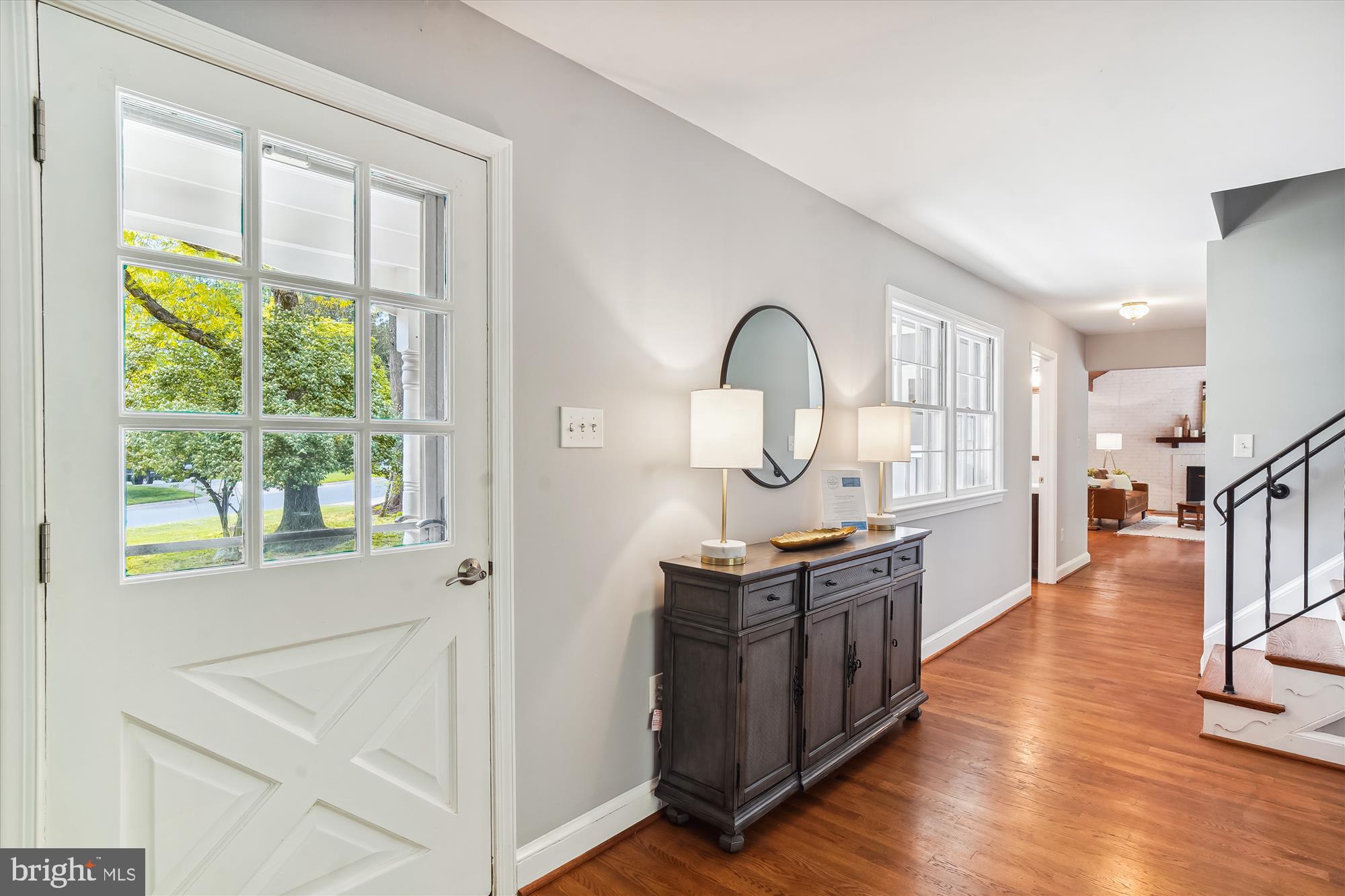 10001 Carter Road Bethesda, MD 20817 - Photo 36 of 78 Entrance Foyer