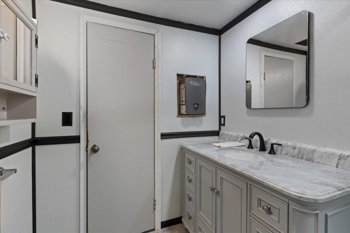 1992 Wt Grubbs Road Perry, FL 32347 - Photo 18 of 47