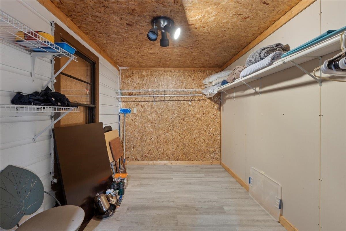 1992 Wt Grubbs Road Perry, FL 32347 - Photo 20 of 47