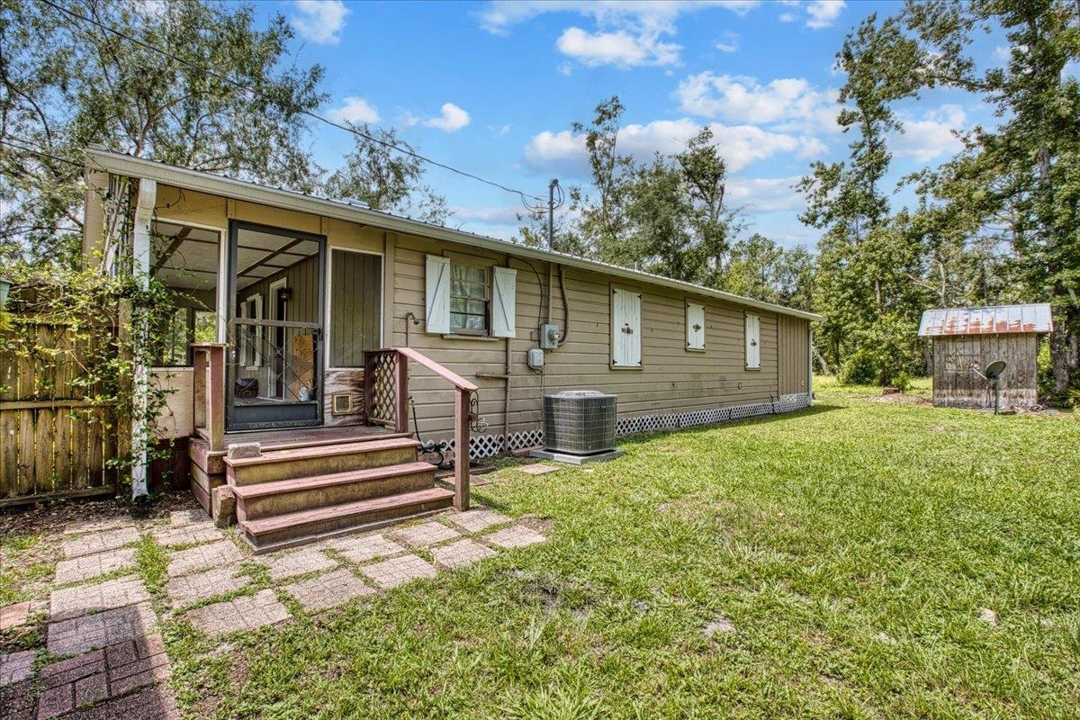 1992 Wt Grubbs Road Perry, FL 32347 - Photo 3 of 47