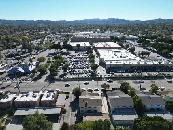 $1,599,999 | 22855 Vanowen Street, West Hills, CA 91307