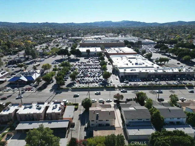 $1,650,000 | 22855 Vanowen Street, West Hills, CA 91307