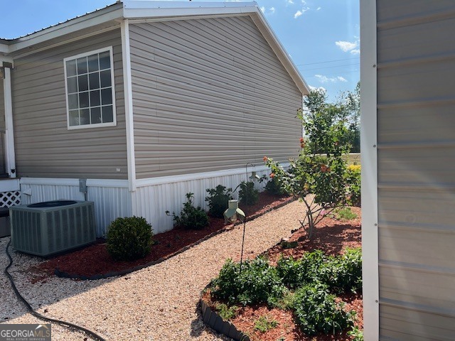 4338 Union Road Metter, GA 30439 - Photo 25 of 26 a view of a backyard with plants