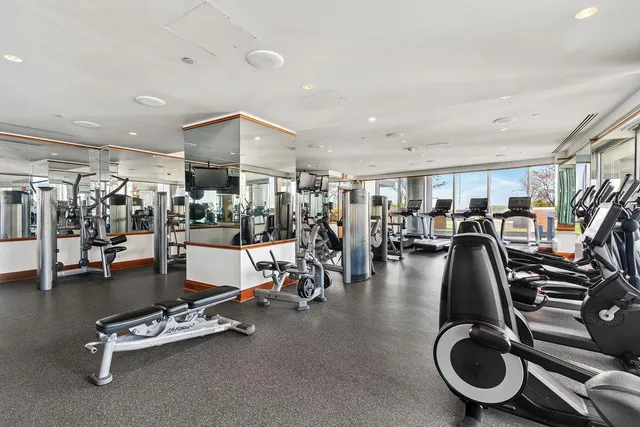 $2,380,000 | 10 West Street, Unit 16A | Battery Park City