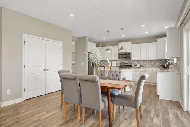 $550,000 | 9850 Glacial Valley Road, Woodbury, MN 55129