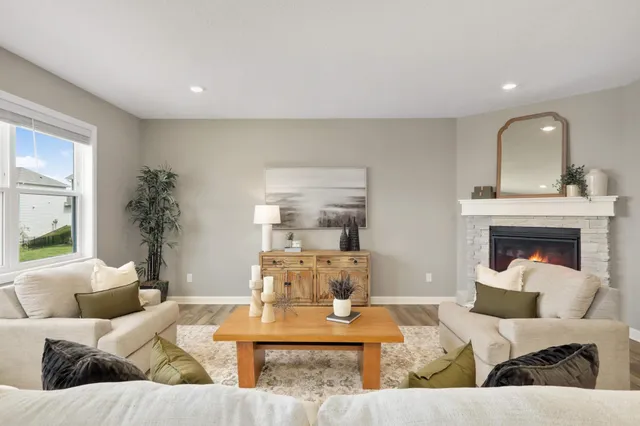 $550,000 | 9850 Glacial Valley Road, Woodbury, MN 55129