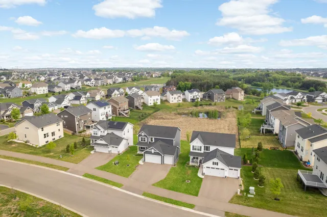 $550,000 | 9850 Glacial Valley Road, Woodbury, MN 55129