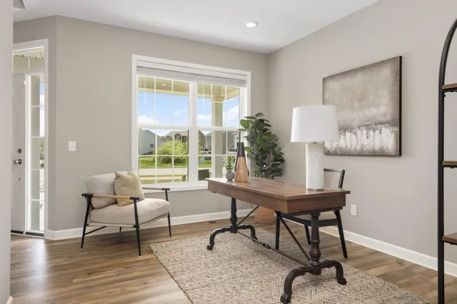 $550,000 | 9850 Glacial Valley Road, Woodbury, MN 55129