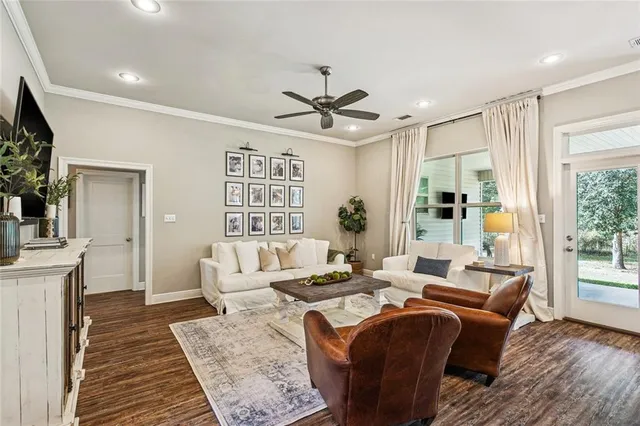 $279,000 | 180 Keeneland Pl Loop, Folsom, LA 70437