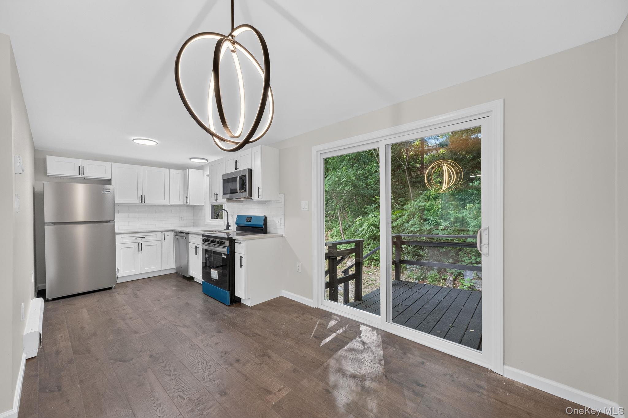 145 Van Wagner Road Poughkeepsie, NY 12603 - Photo 7 of 23