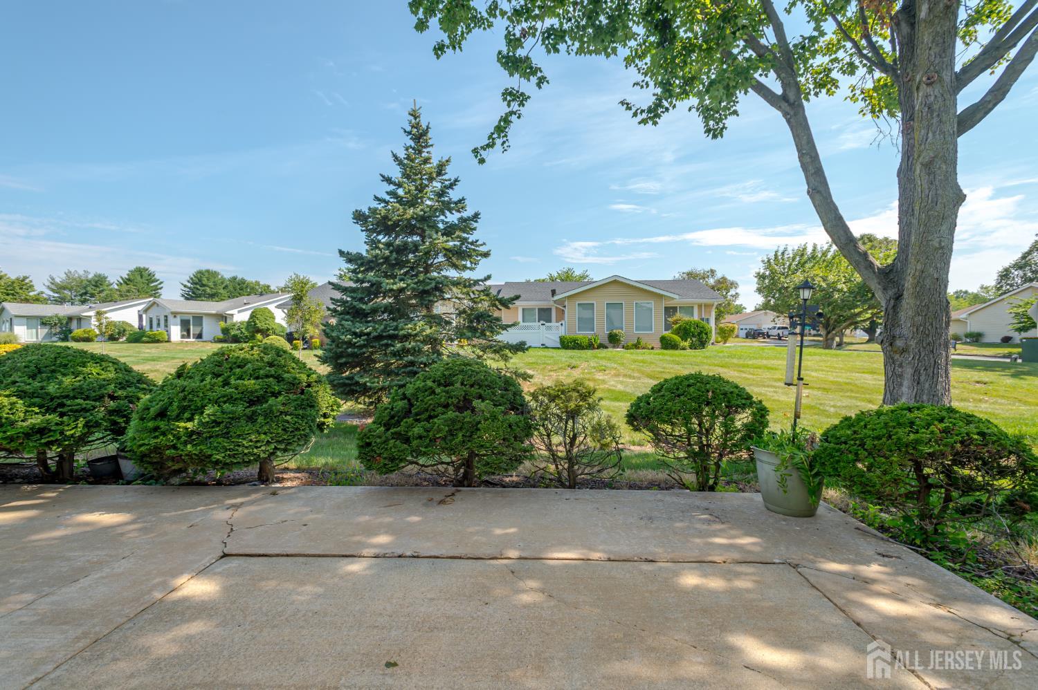742 A Pompton Road Monroe Township, NJ 08831 - Photo 19 of 27