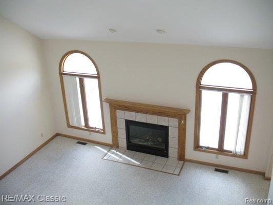 7580 Dell Road Saline, MI 48176 - Photo 6 of 17 2 STORY GREAT ROOM