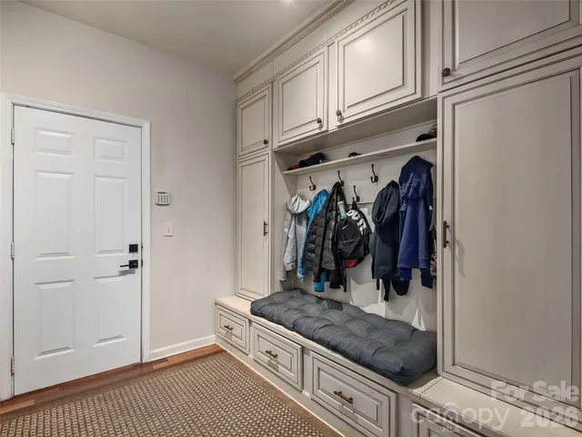 $1,600,000 | 335 Red Fox Circle, Asheville, NC 28803