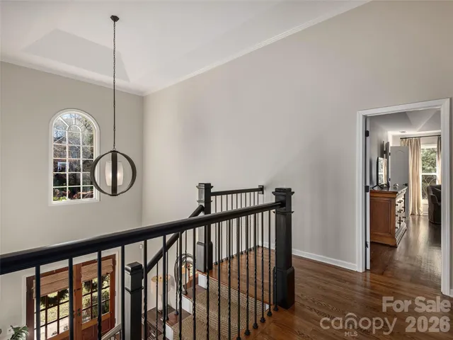 $1,600,000 | 335 Red Fox Circle, Asheville, NC 28803