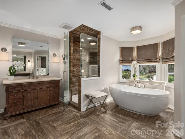 $1,600,000 | 335 Red Fox Circle, Asheville, NC 28803