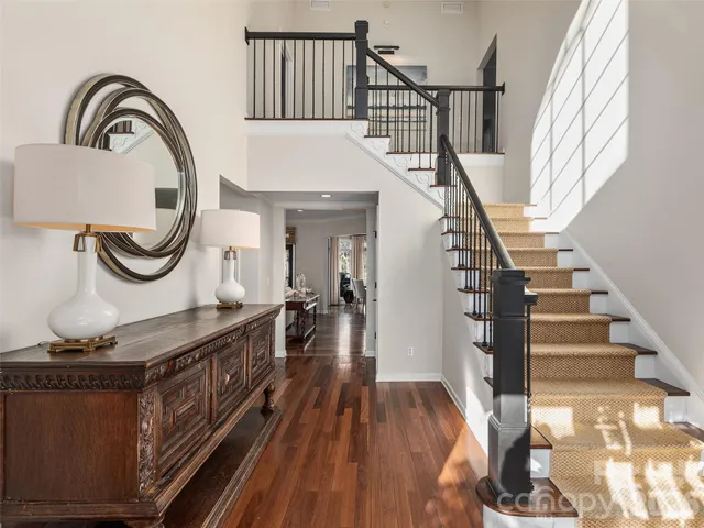 $1,600,000 | 335 Red Fox Circle, Asheville, NC 28803