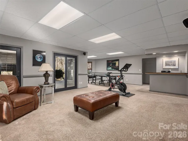 $1,600,000 | 335 Red Fox Circle, Asheville, NC 28803