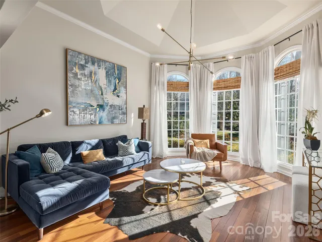 $1,600,000 | 335 Red Fox Circle, Asheville, NC 28803