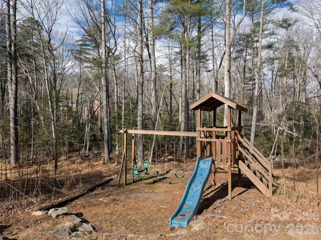 $1,600,000 | 335 Red Fox Circle, Asheville, NC 28803